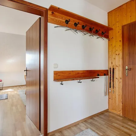 Stolle Apartment *
